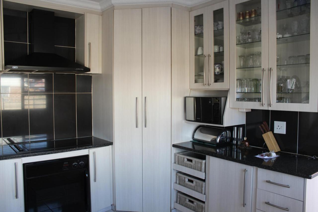 Onyx Villa Кимбърли Екстериор снимка