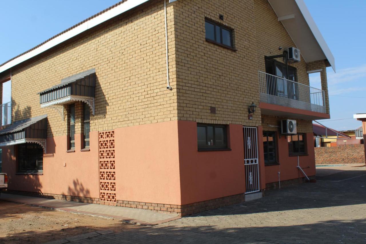 Onyx Villa Кимбърли Екстериор снимка