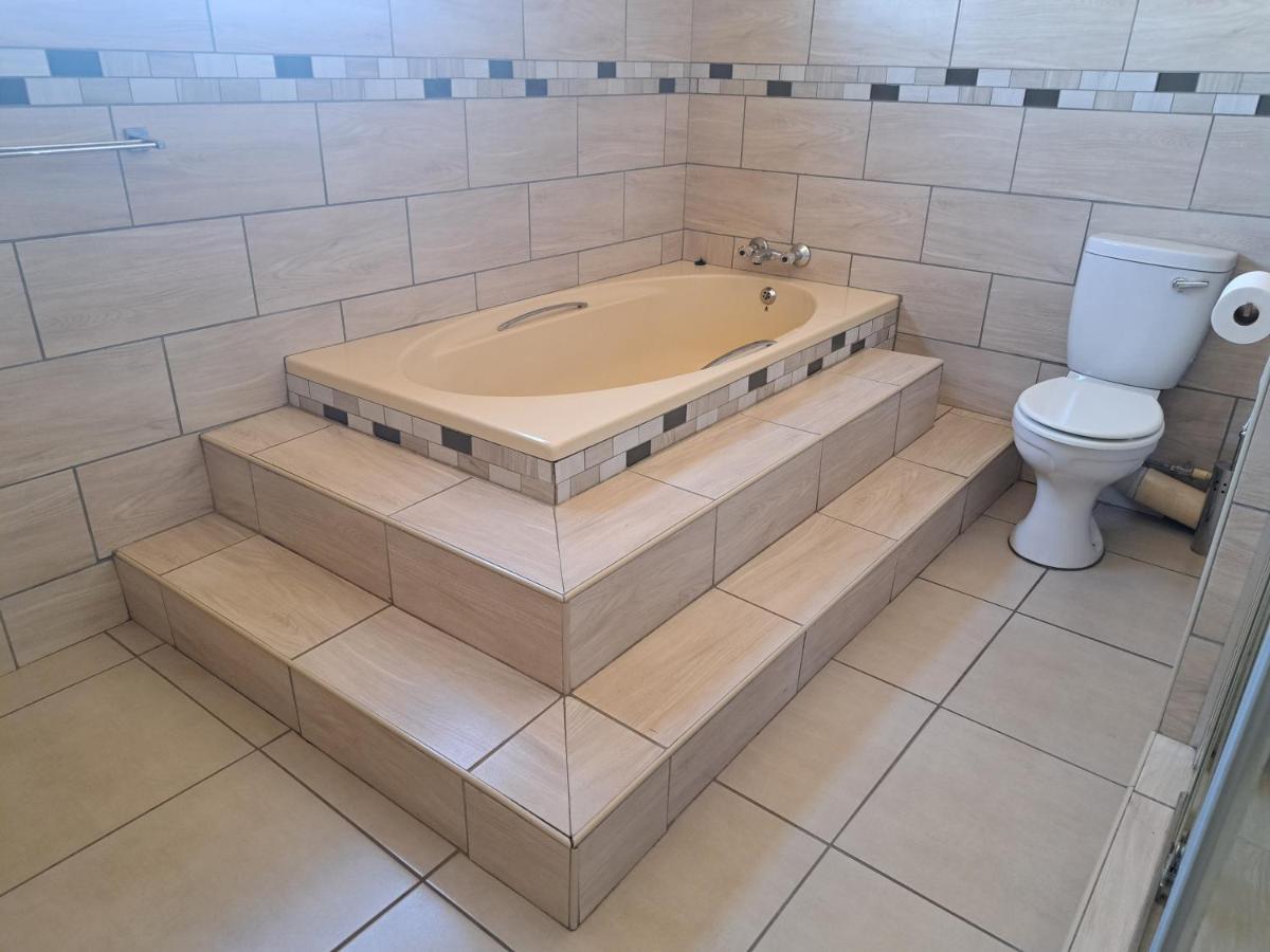 Onyx Villa Кимбърли Екстериор снимка